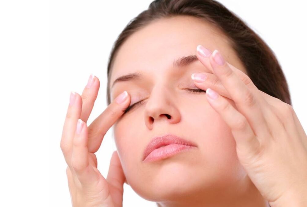 Collection eyes to restore vision